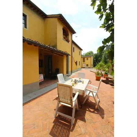 Molino Di Sleeps 16 With Pool Bucine