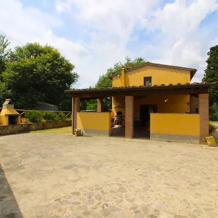 Villa Molino Di Sleeps 16 With Pool