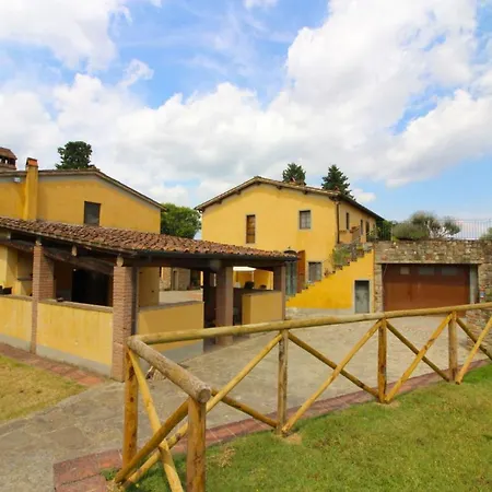 Molino Di Sleeps 16 With Pool Bucine